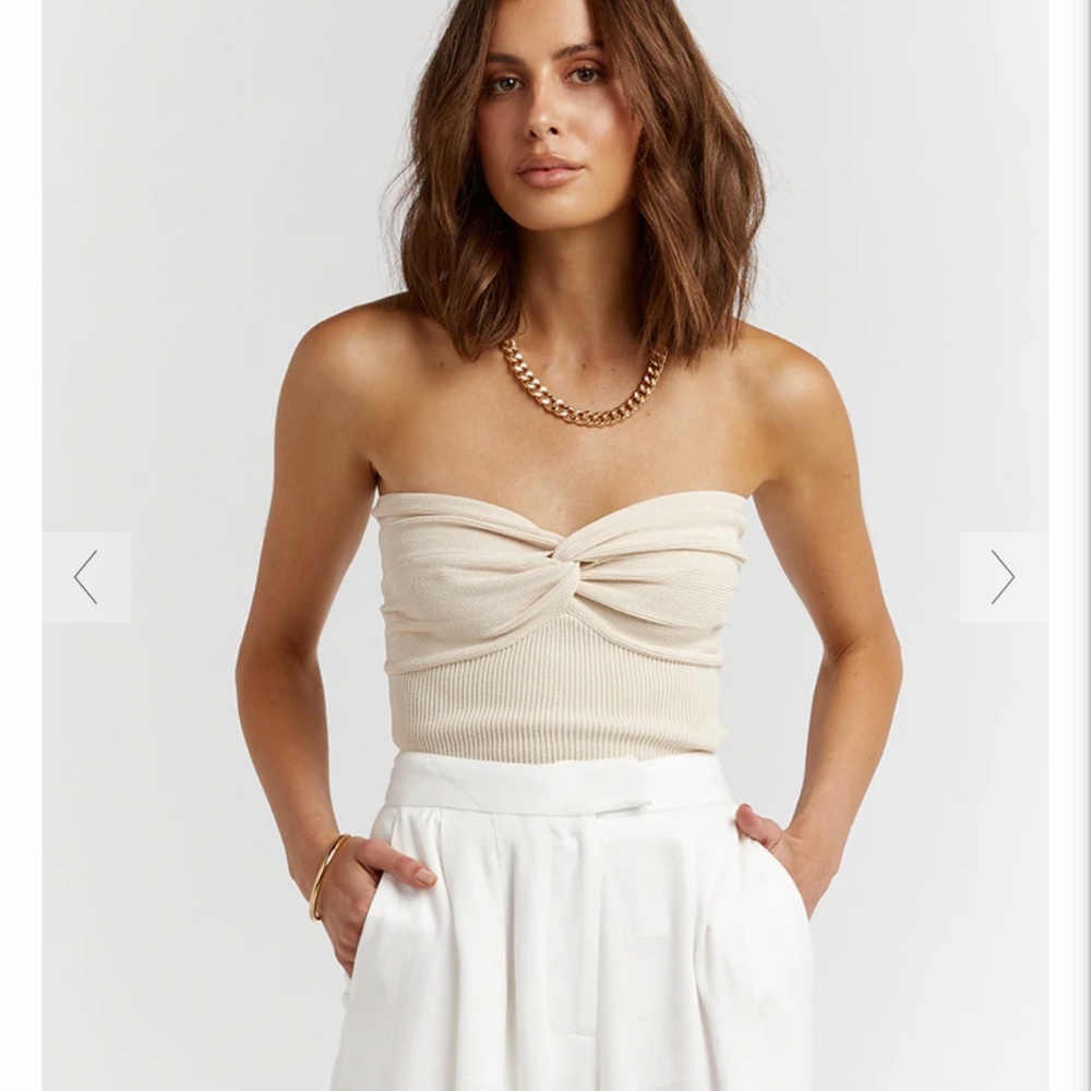 DISSH ANIKA TWISTED CREAM KNIT TOP